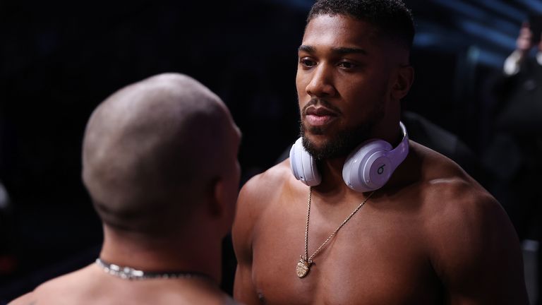 Anthony Joshua and Oleksander Usyk Weigh In ahead of their World Heavyweight Title clash tomorrow night at the Tottenham Hotspur Stadium in London.24 September 2021.Picture By Mark Robinson Matchroom Boxing..The fighters face off. 