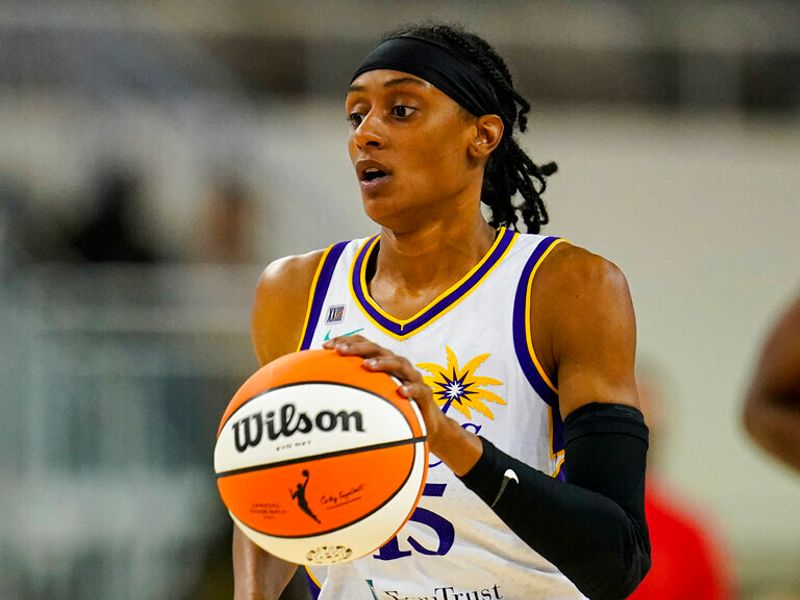 Los Angeles Sparks on X: Welcome to the Sparks! ⚡️ 19-year-old phenom  @SwainShaneice is selected in Round 2. #LetsGoSparks #WNBADraft   / X