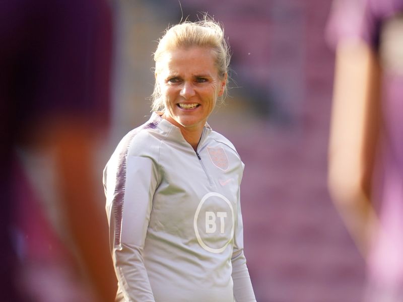 From Arsenal mascot to England captain - Leah Williamson rejected Olympic  path to fulfil football dream and now will lead out Lionesses in Arnold  Clark Cup