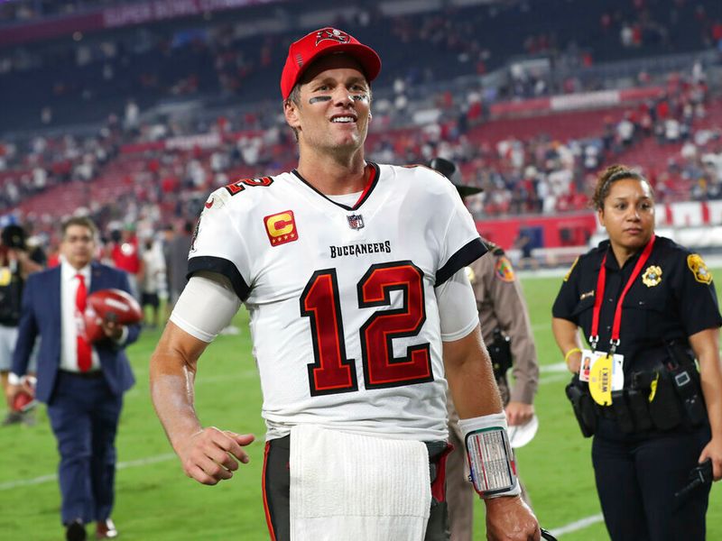 Dallas Cowboys 29-31 Tampa Bay Buccaneers: Tom Brady's Bucs open 2021  season with thrilling win, NFL News