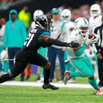 Jaguars get first win of the season in London, defeat Dolphins 23