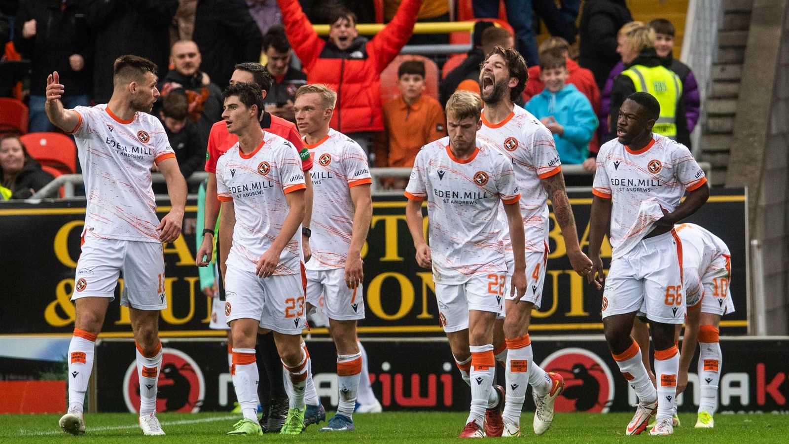 Dundee United 2-1 Motherwell: Charlie Mulgrew's late strike makes it ...