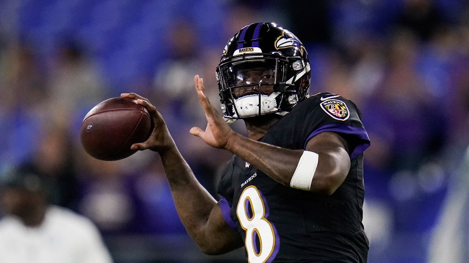 Ravens: Lamar Jackson's historic performance on MNF was beautiful