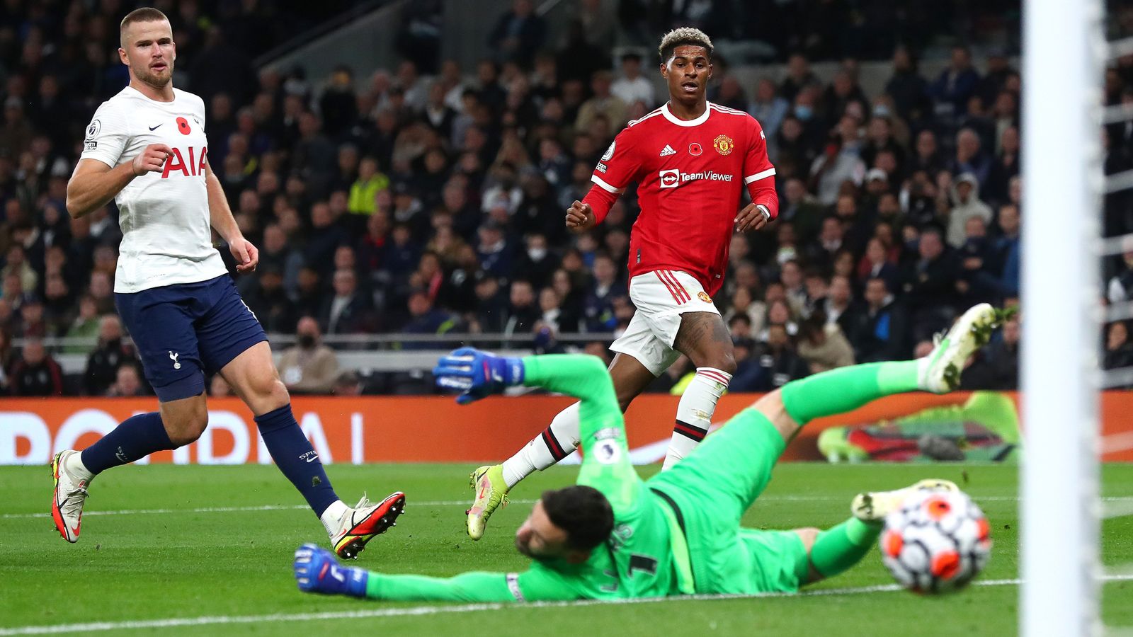 Tottenham 0-3 Man Utd highlights | Football News | Sky Sports