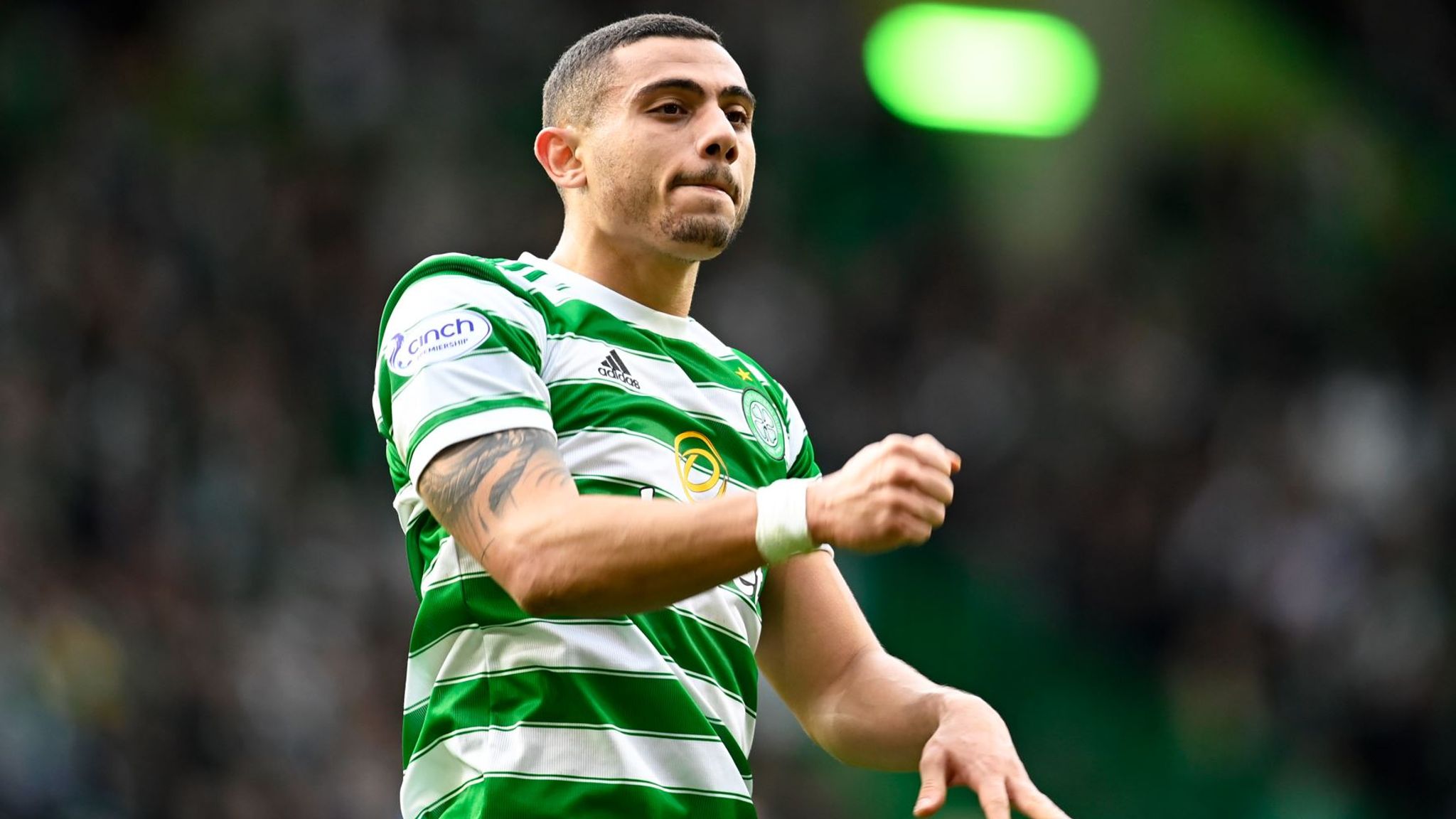 Celtic 2-0 St Johnstone: Giorgos Giakoumakis nets first