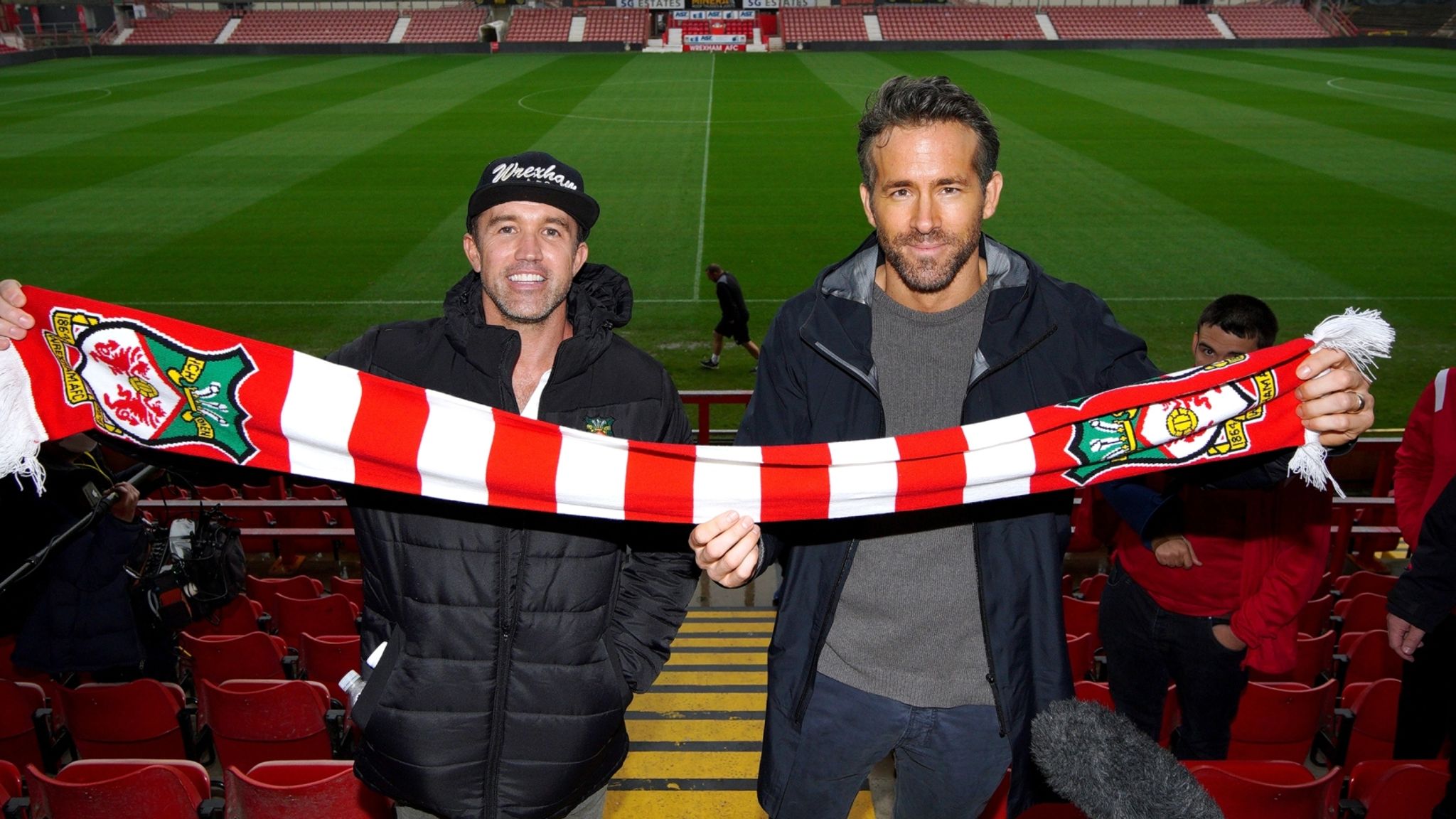 Ryan Reynolds and Rob McElhenney dreaming of taking Wrexham into Premier League Football News Sky Sports