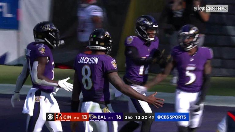 Watch Lamar Jackson's incredible 39-yard touchdown pass to Marquise Brown