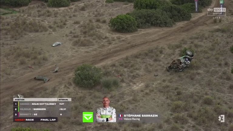 A huge crash for Sarrazin!