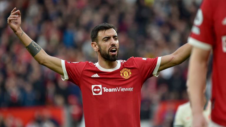 Bruno Fernandes shows his frustration during Man Utd&#39;s thrashing at the hands of Liverpool