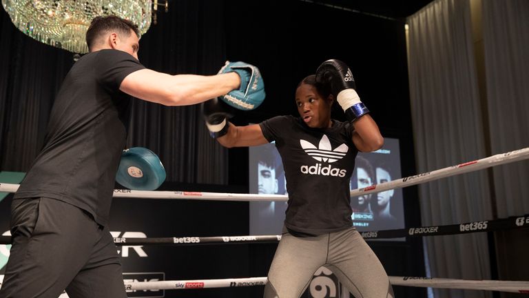 BOXXER MEDIA WORKOUTS.GLAZIERS HALL,.LONDON.PIC;LAWRENCE LUSTIG.CAROLINE DUBOIS PERFORMS A MEDIA WORKOUT IN PREPARATION FOR BOXXER PROMOTIONS NIGHT OF BOXING AT WEMBLEY ARENA ON NOVEMBER 20TH.