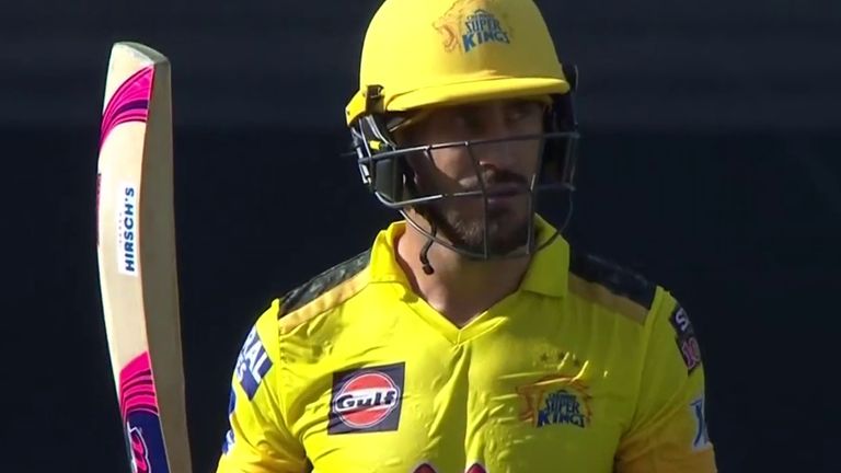 Faf du Plessis struck two sixes and eight fours on his way to 76 off 55 balls