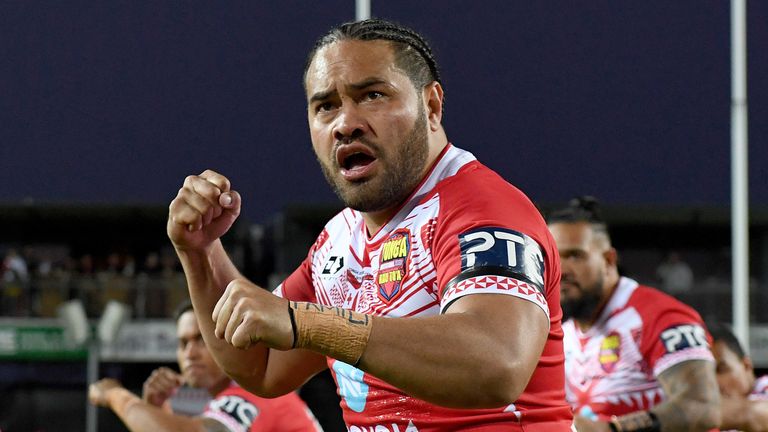 Konrad Hurrell will link up with Tonga national team head coach Kristian Woolf at St Helens