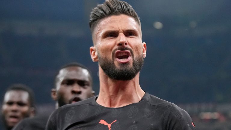 Olivier Giroud anotó un temprano gol para el AC Milan