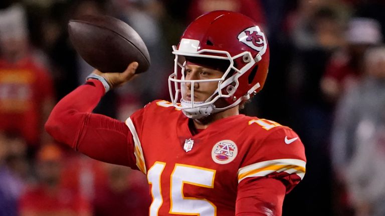 Thursday Night Football: Patrick Mahomes throws walkoff overtime touchdown  in thrilling Kansas City Chiefs win over Los Angeles Chargers