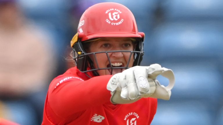 Sarah Taylor resumed her playing career by keeping wicket for Welsh Fire this summer in The Hundred