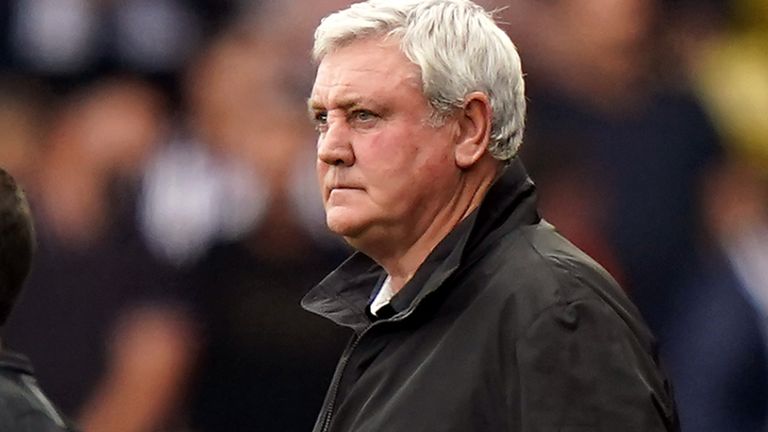 Steve Bruce ѪŹ Vicarage Road