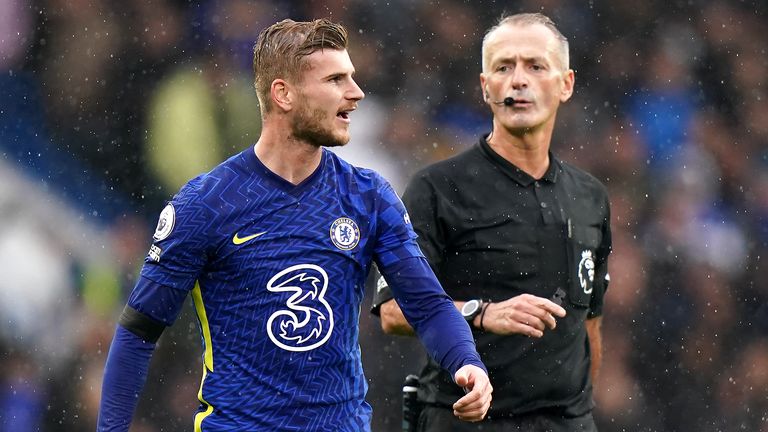 Chelsea&#39;s Timo Werner speaks to referee Martin Atkinson after seeing his goal not given after a VAR check