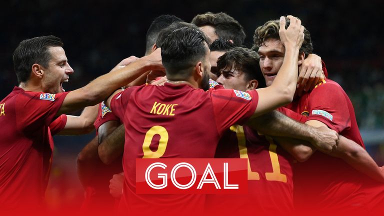Spain celebrate following Ferran Torres&#39; opening goal against Italy