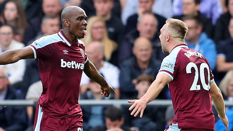 Angelo Ogbonna celebrates with West Ham team-mate Jarrod Bowen after scoring at Everton