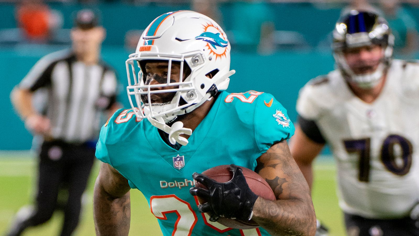 Baltimore Ravens 10-22 Miami Dolphins: Xavien Howard Scores Fumble ...