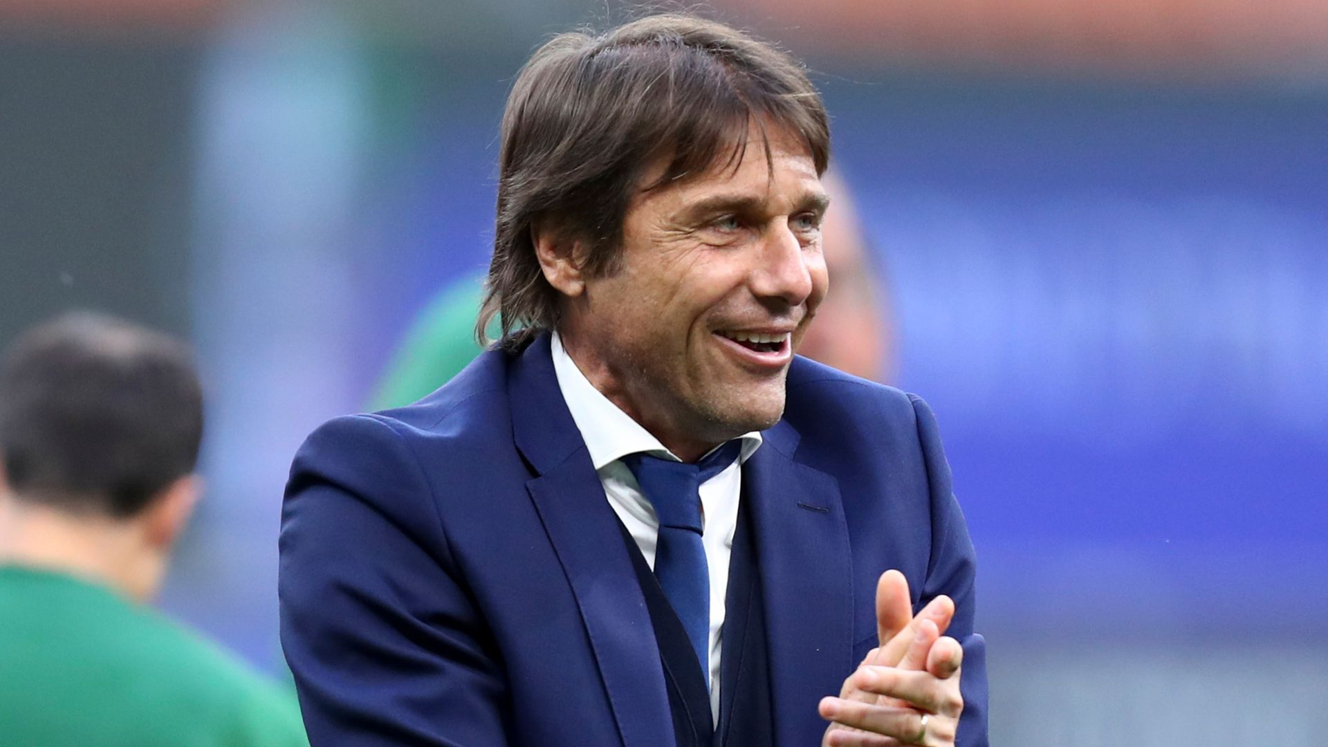 Conte deal expected on Tuesday after Spurs sack Nuno