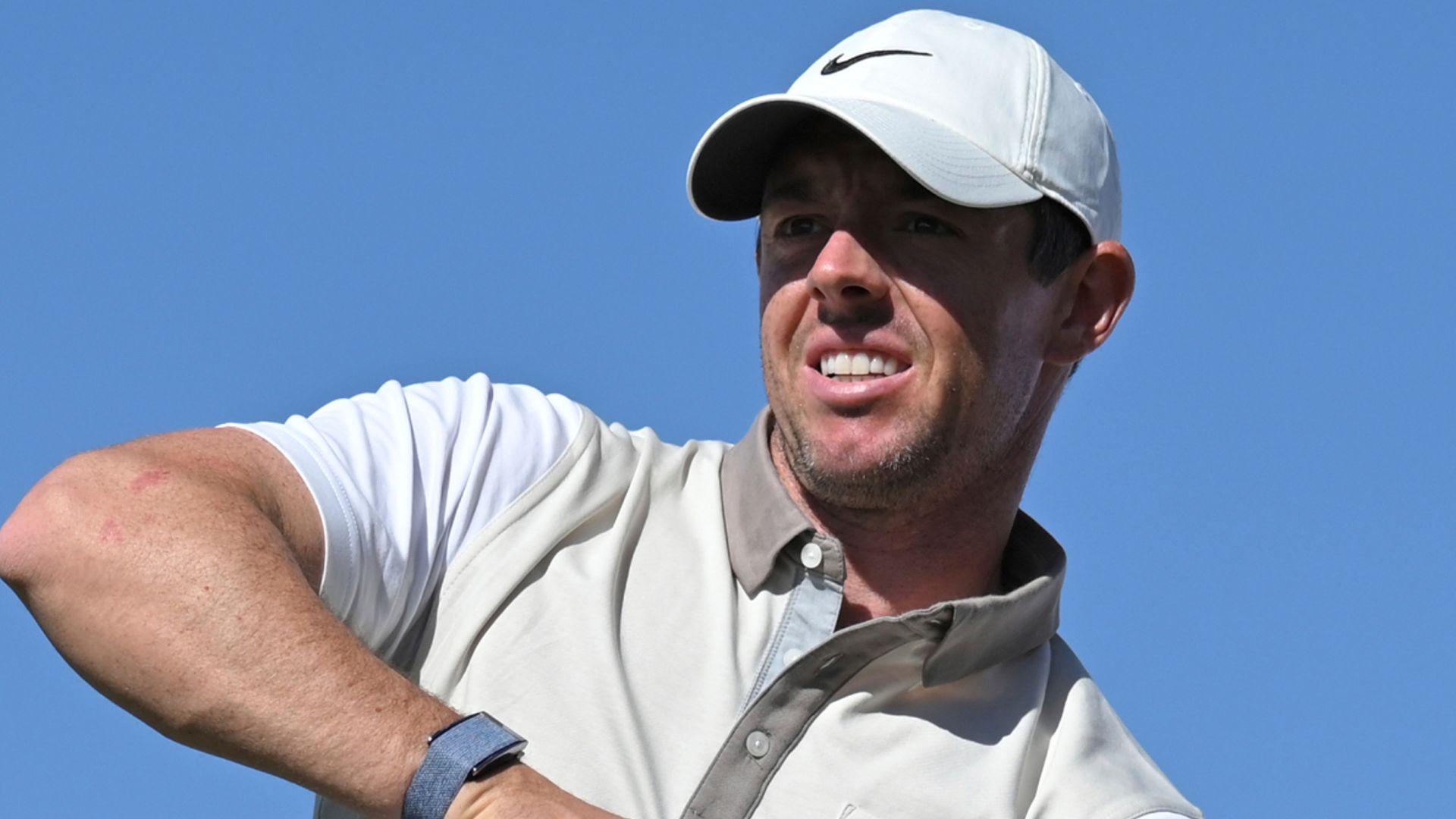 McIlroy to make Dubai return in 2022