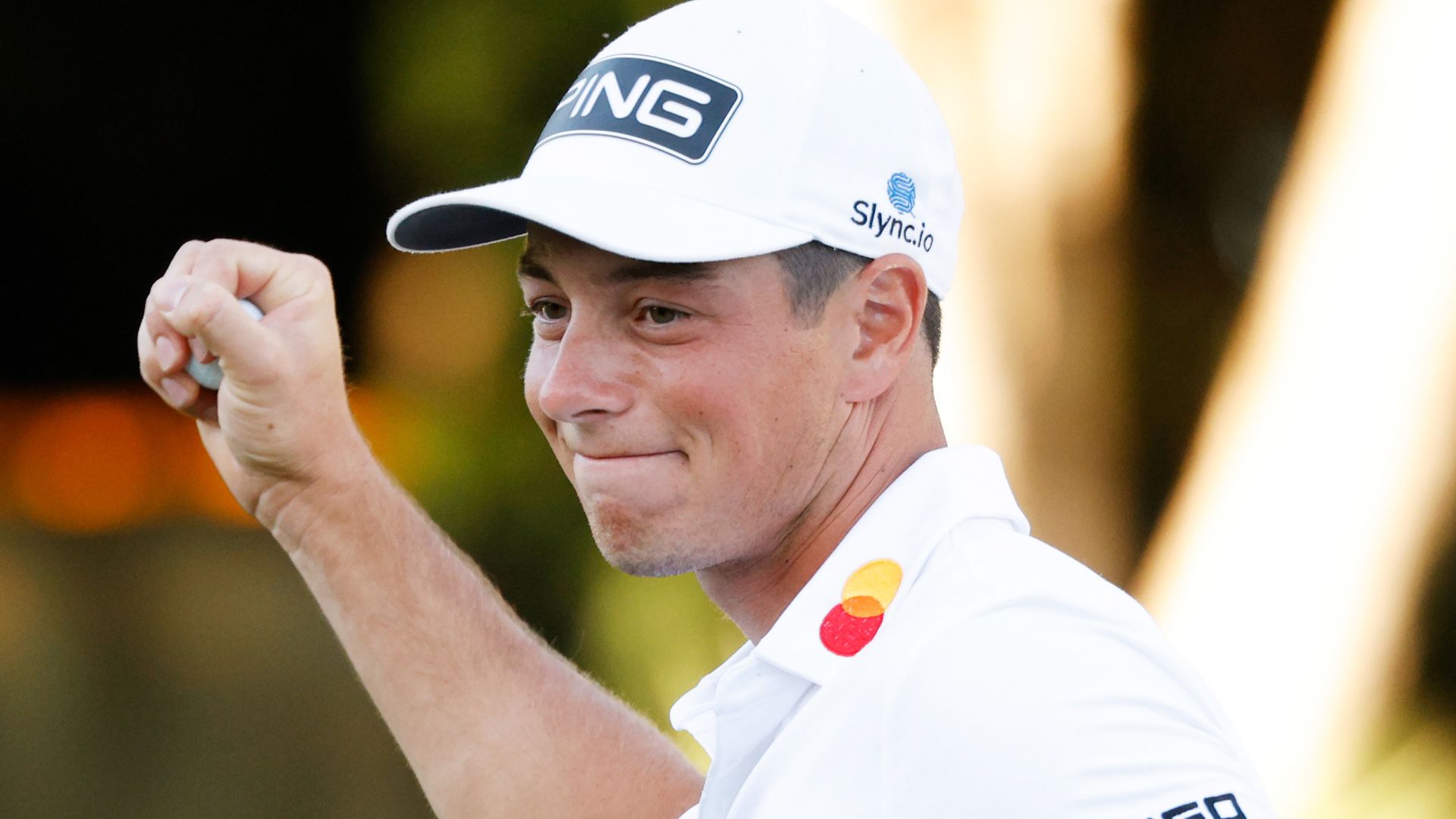 Hovland defends Mayakoba crown