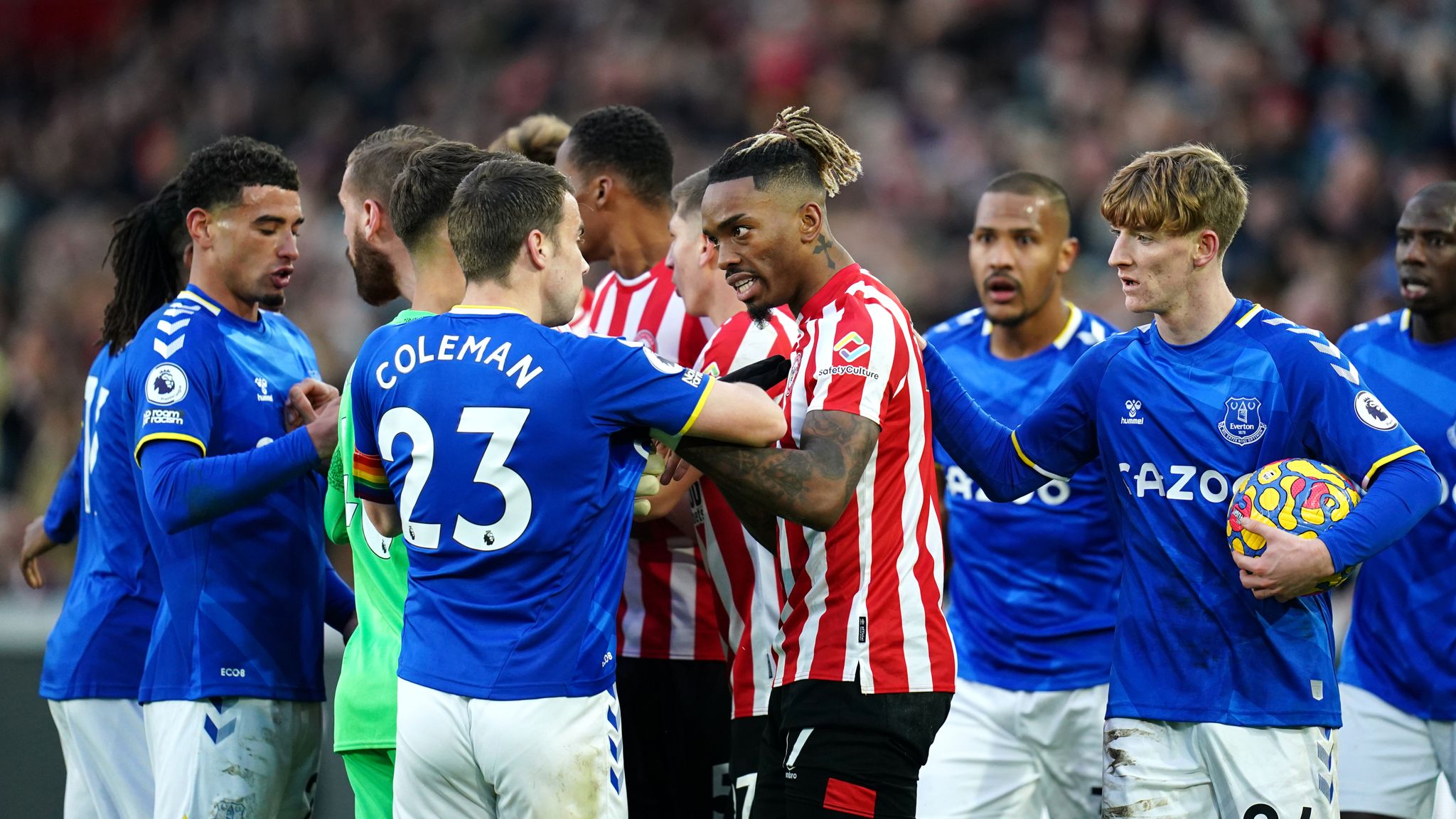 ref watch dermot gallagher reviews incidents from the premier league after everton and newcastle penalty appeals football news sky sports