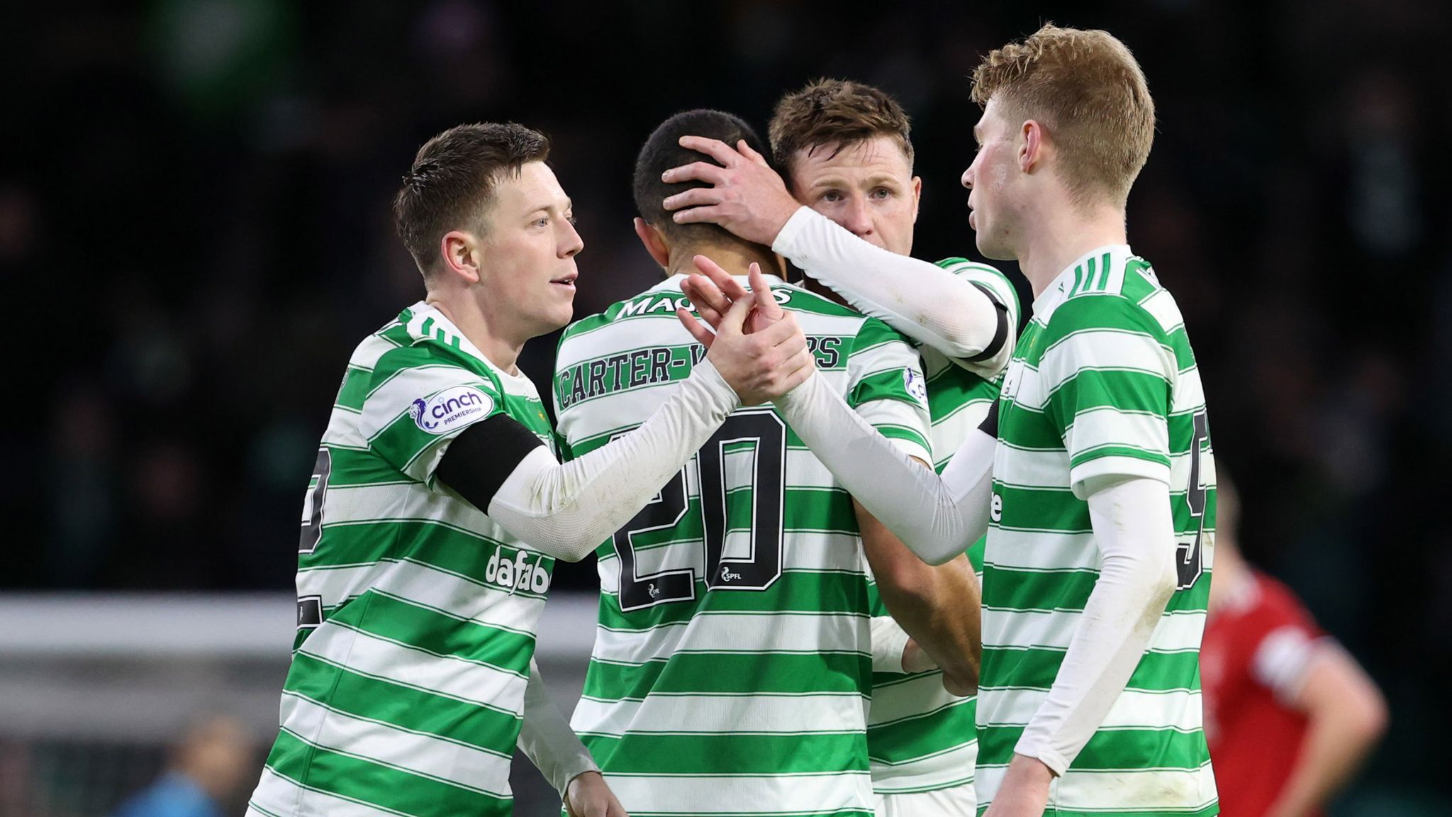 Celtic 2-1 Aberdeen: Hosts edge to victory as Scott Brown suffers injury on return | Football News | Sky Sports