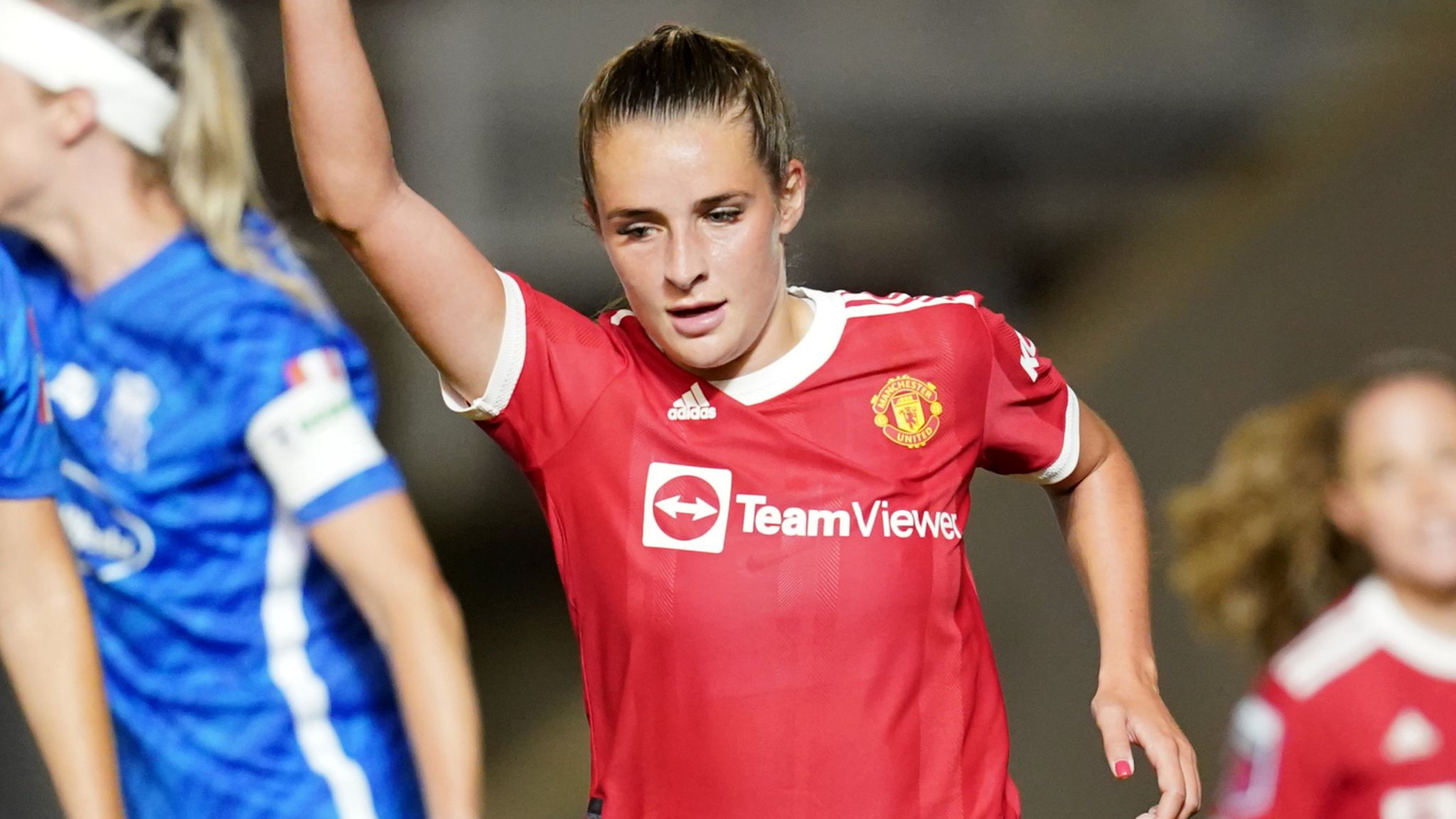 Ella Toone: Man Utd forward tests positive for Covid-19 - BBC Sport