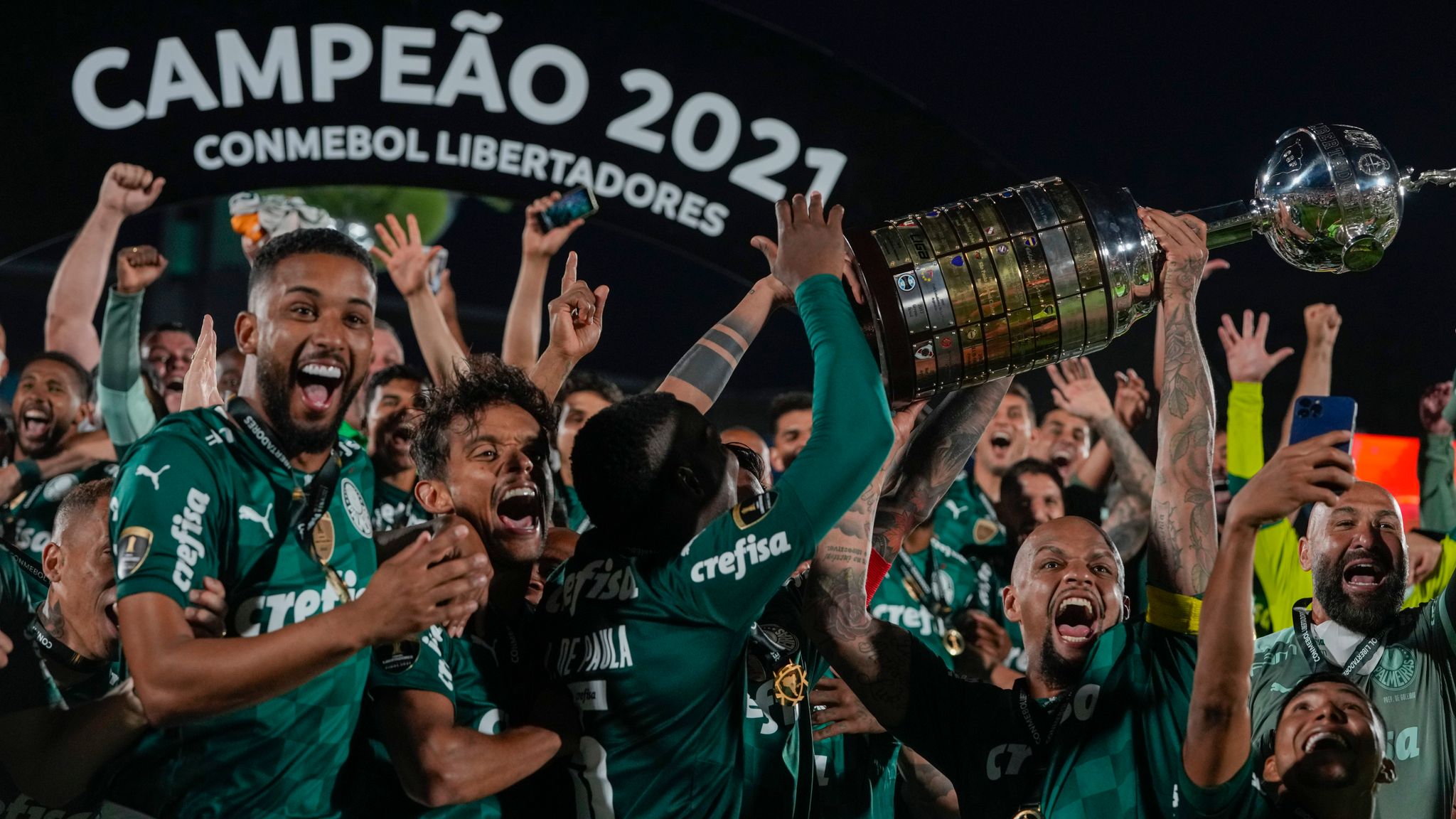 Palmeiras win Copa Libertadores with Deyverson extra-time goal