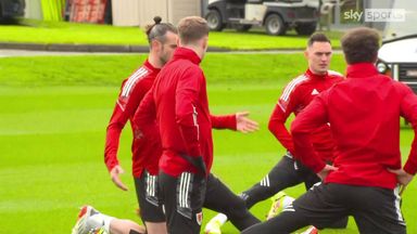 Bale trains with Wales ahead of 100th cap