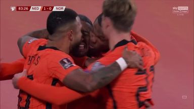 Bergwijn leaves it late