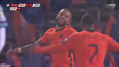 Depay wraps up the win