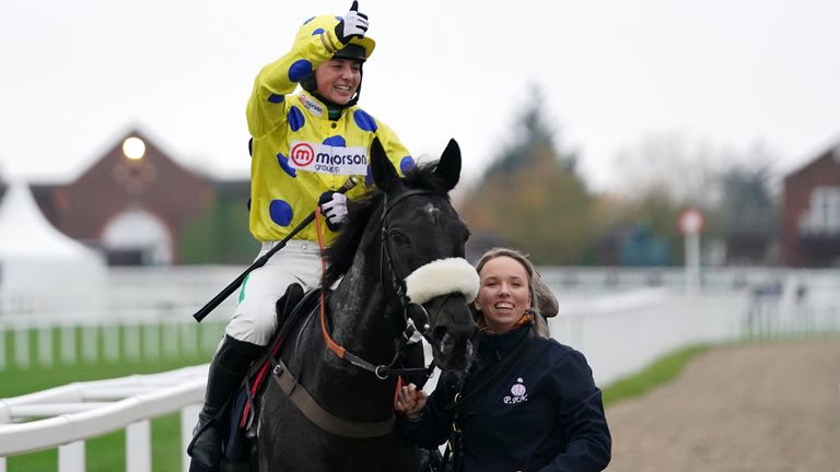 Bryony Frost celebrates on Yala Enki 