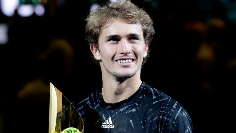 Zverev espère que Djokovic pourra jouer l'Open d'Australie