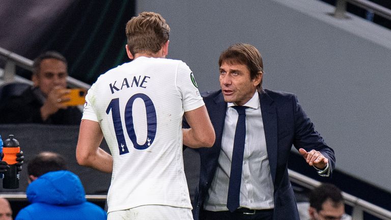 Conte, Kane