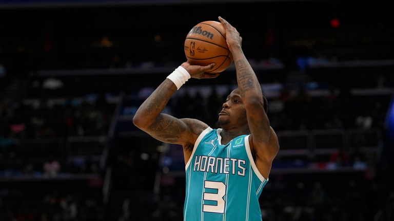 Terry Rozier proved too good for the Washington defence as his field goal extended Charlotte's lead in the final quarter.