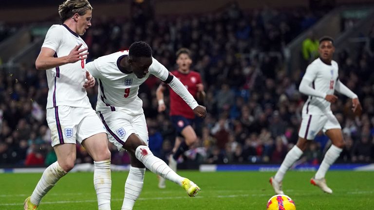 Folarin Balogun inscrit le troisième but de l'Angleterre