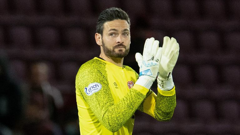 EDINBURGH, SCOTLAND - NOVEMBER 27: Hearts' Craig Gordon at full time during a cinch Premiership match between Heart of Midlothian and St Mirren at Tyncastle Park, on November 27, 2021, in Edinburgh, Scotland. (Photo by Ross Parker / SNS Group)
