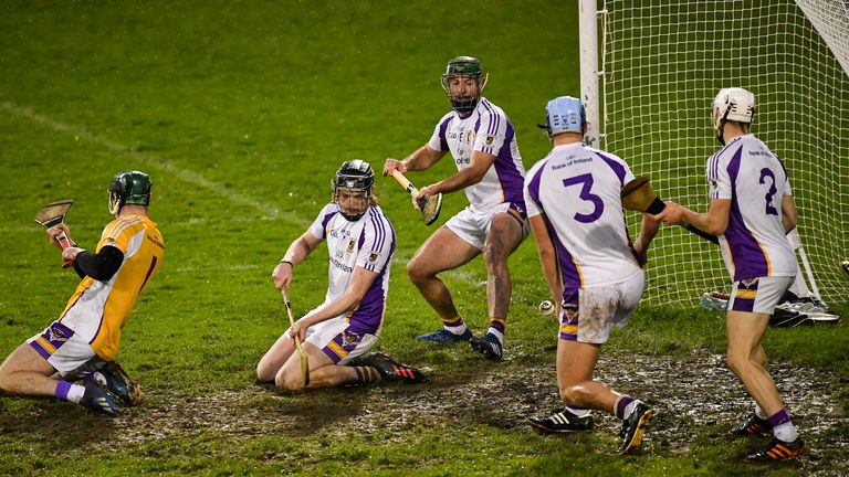 Seán Moran's late free beats the five Kilmacud Crokes players on the line