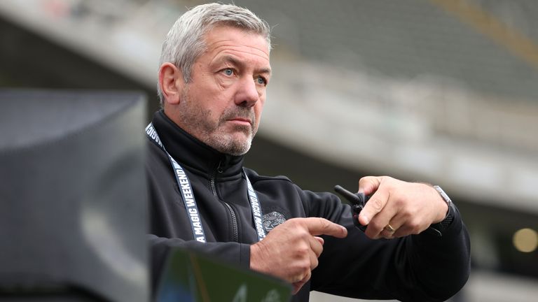 Daryl Powell finds himself stuck in preseason in new role with Warrington