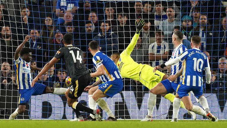 Isaac Hayden makes it 1-1 at the AMEX Stadium