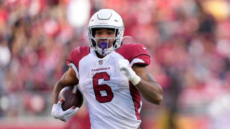 Arizona Cardinals running back James Conner creates limitless space on 45-yard touchdown catch and run