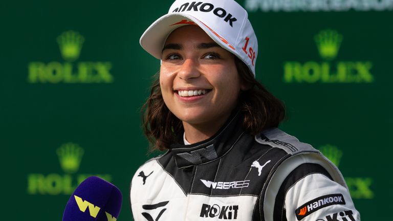 Jamie Chadwick will go for a hat-trick of W Series titles after joining Jenner Racing team
