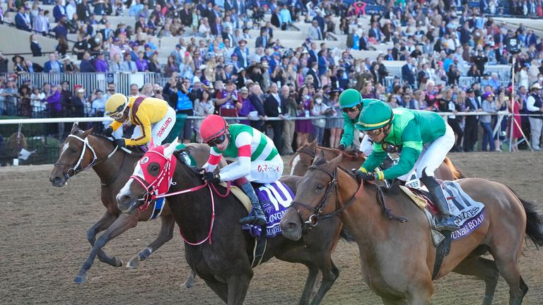 Oisin Murphy rides Marche Lorraine, middle, to victory in the Breeders&#39; Cup Distaff