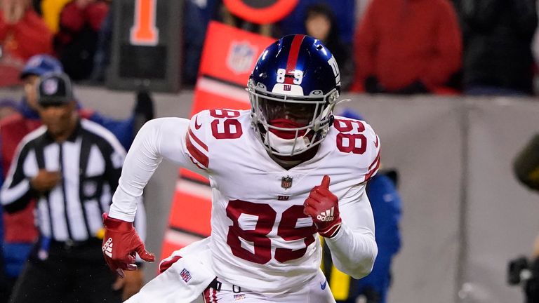 New York Giants wide receiver Kadarius Toney (89) runs up field during the first half of an NFL football game against the Kansas City Chiefs Monday, Nov. 1, 2021, in Kansas City, Mo.