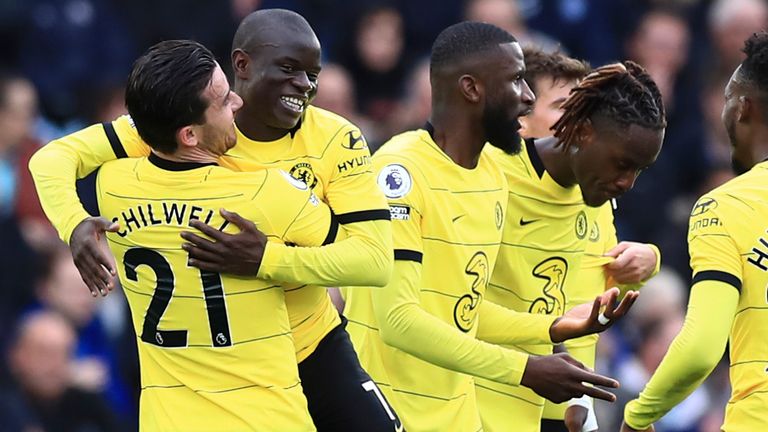 N'Golo Kante celebrates his goal with teammates (AP)