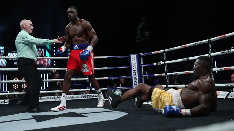 BOXXER CHANPIONSHIP BOXING.WEMBLEY ARENA.PIC;LAWRENCE LUSTIG.WBC SILVER CRUISERWEIGHT CHAMPIONSHIP.RICHARD RIAKPORHE v OLANREWAJU DURODOLA