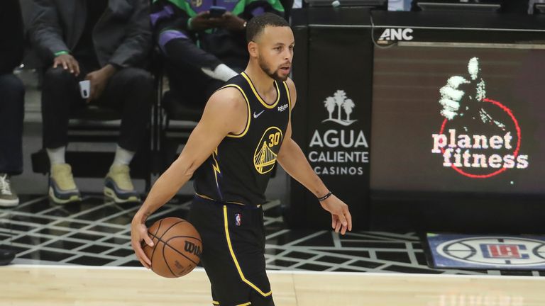 Stephen Curry during the Golden State Warriors vs LA Clippers game